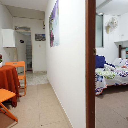 Hostal Tequendama Martha Santamaria Кали Екстериор снимка