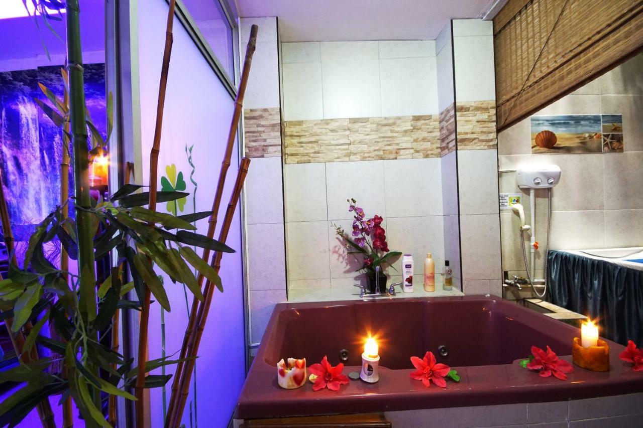 Hostal Tequendama Martha Santamaria Кали Екстериор снимка