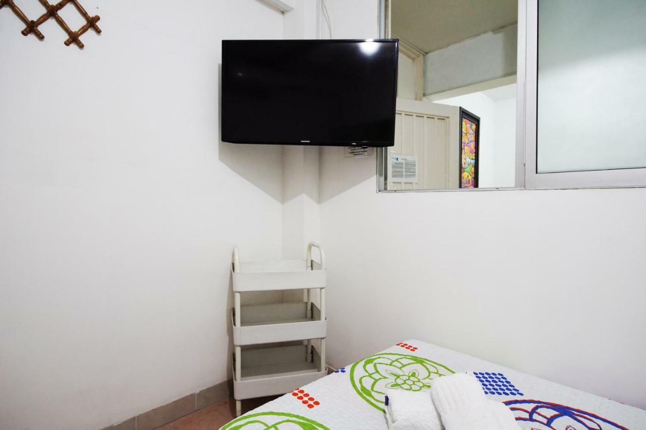 Hostal Tequendama Martha Santamaria Кали Екстериор снимка