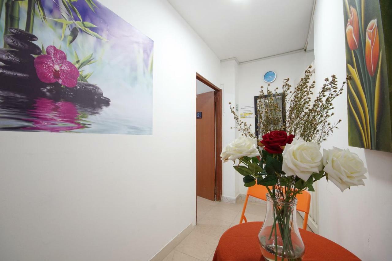 Hostal Tequendama Martha Santamaria Кали Екстериор снимка
