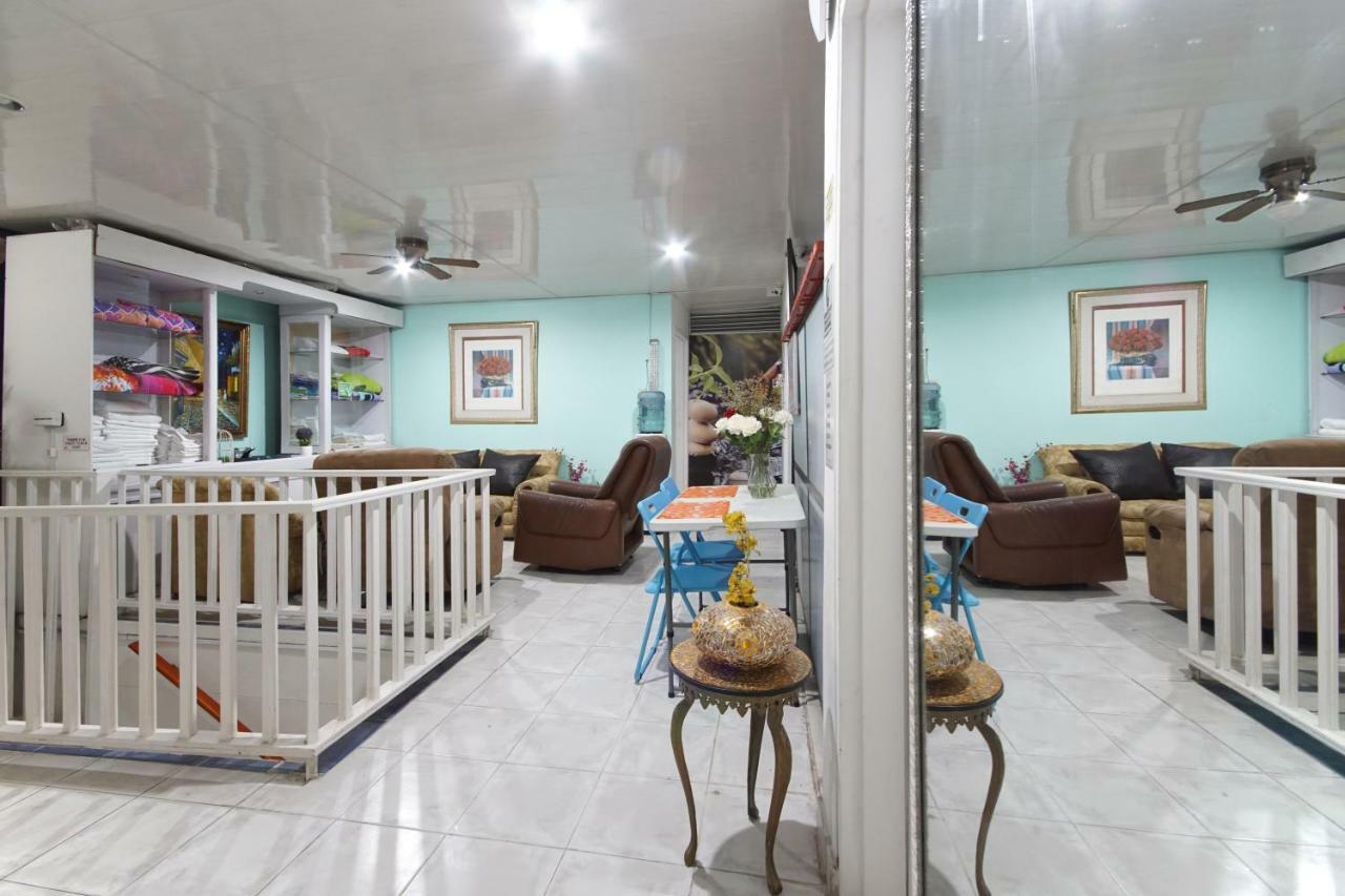 Hostal Tequendama Martha Santamaria Кали Екстериор снимка